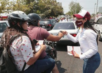 Campaña de alegría, esperanza y propuestas: Indira Vizcaíno