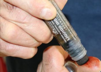 Entrega IPN al INE producción del pigmentador indeleble para la elección de junio