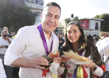 Jóvenes respaldan propuesta de Carlos Herrera de regresar guarderías