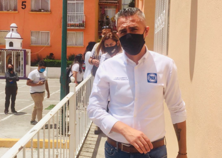 Garantiza Luis Chavez presupuesto a pensiones para adultos mayores y personas con discapacidad