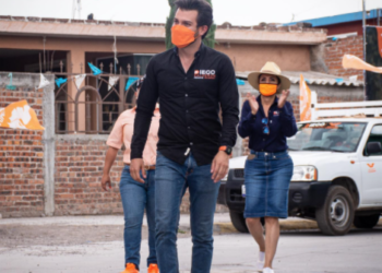 Promete Diego Calderón acceso gratuito a Internet y mejor seguridad para Salamanca