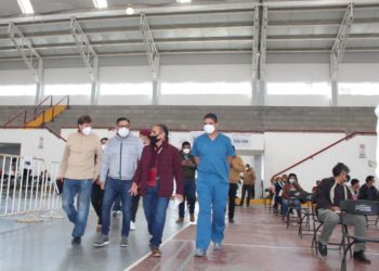 Ecatepec inicia con éxito aplicación de la vacuna Sputnik V