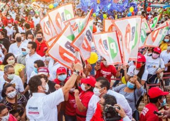 Los campechanos ya saben que los bandidos son los opositores: Christian Castro