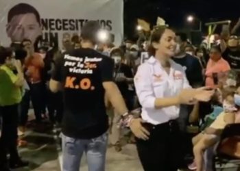 Eliseo Fernández, de Movimiento Ciudadano, también manosea a mujeres en campaña