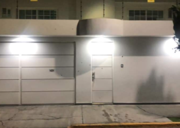 Balean casa de Raciel Pérez, candidato de Morena al municipio de Tlalnepantla