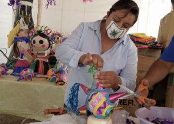 Buscan mantener viva la cartonería mexiquense