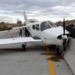 Aterriza avioneta de emergencia en carretera de Guadalajara