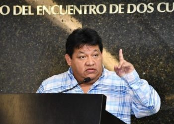 Declina candidato de Fuerza por México en favor de “Va por Campeche”