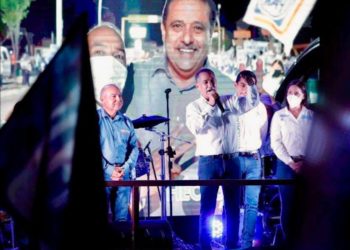 Fernando Larrazábal vaticina que NL será pintado de azul