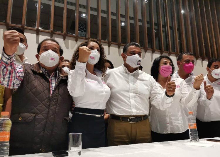 Tres candidatos de Fuerza por México respaldan a Tony Rodríguez