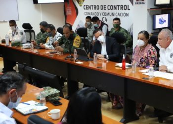 Policía Estatal y GN mantienen presencia en Consejos distritales donde se realiza conteo voto por voto