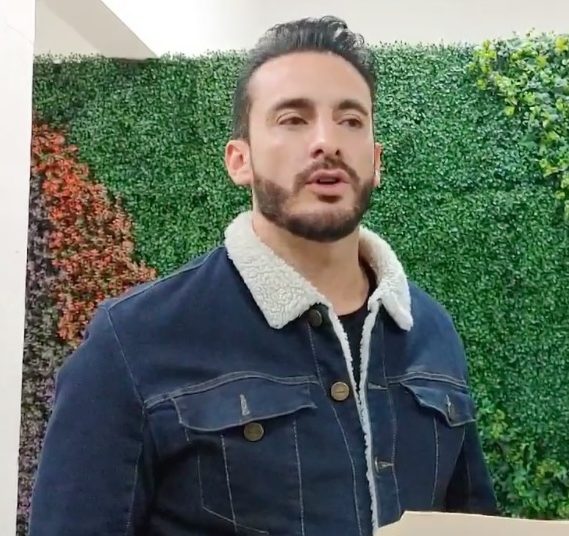 Toño López recibe constancia como diputado electo en Puebla