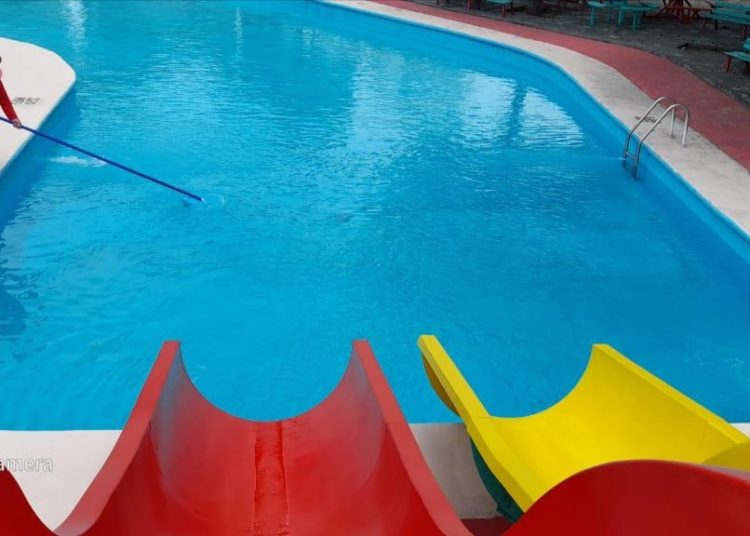 Alistan apertura de albercas municipales en Monterrey