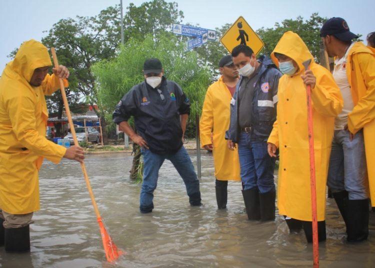 Gobierno de Solidaridad habilita refugio y refuerzas medidas de prevención ante las lluvias