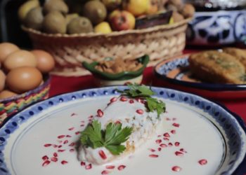 Puebla celebra 200 años de la creación del Chile en Nogada