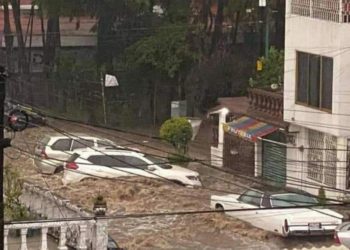 Causan lluvias afectaciones en casas y calles de municipios mexiquenses