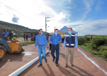 Salum inicia obra para llevar agua a casi dos mil habitantes del municipio