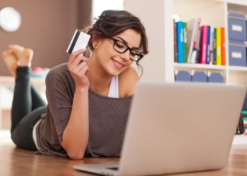 Compras sin salir de casa toman fuerza y se consolidan en un año