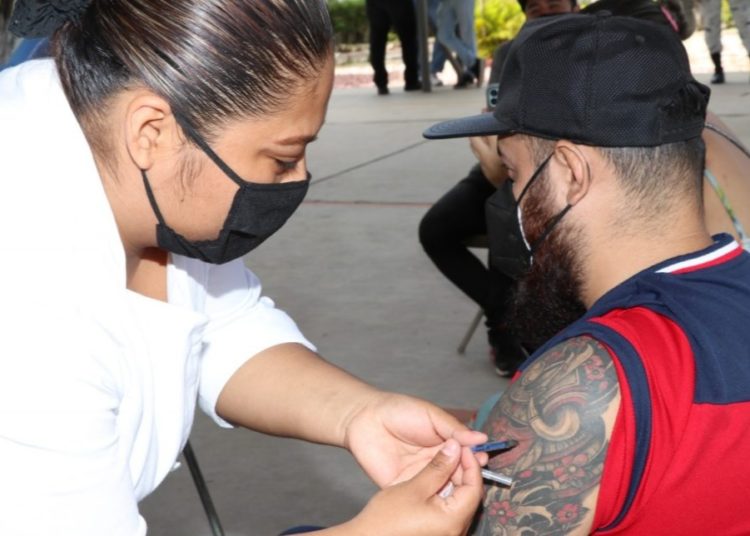 Inicia segunda semana de vacunación en módulos itinerantes en Tuxtla Gutiérrez