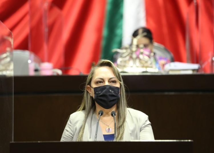 Pide diputada aplicar pruebas para detectar COVID ante eventual regreso a clases