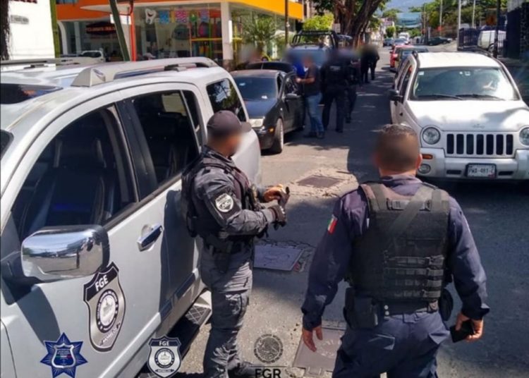Despliegan operativo en Cuernavaca para combatir robo de vehículos
