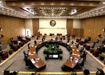 INE ordena al gobernador de Jalisco retirar de sus redes sociales propaganda gubernamental