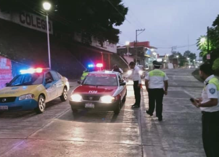 Limitan movilidad en municipios de Veracruz por alza de contagios de Covid