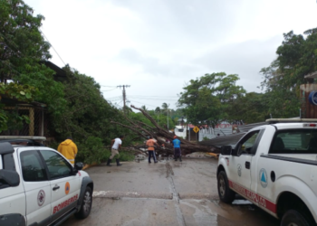 Continuarán lluvias intermitentes en Acapulco por Nora