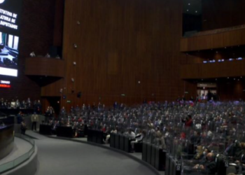 Diputados electos rinden protesta