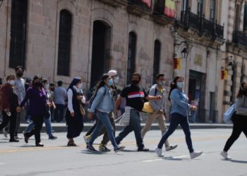 Morelia y Lázaro Cárdenas pasan a semáforo rojo ante aumento de Covid-19