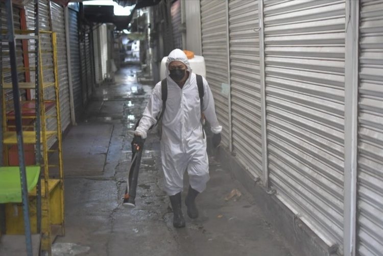 Ayuntamiento de Oaxaca realiza acciones de desinfección en Mercado de Abasto