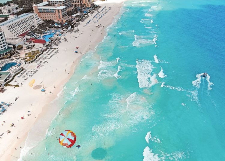 Reactivarán vuelos desde Santiago de Chile a Cancún en septiembre