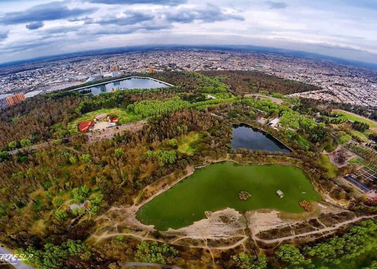 Anuncia Gallardo canal navegable en parque de SLP, similar al Paseo Santa Lucía