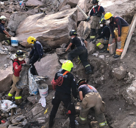 Continúa búsqueda en el Chiquihuite a pesar del incremento de riesgo en la zona cero