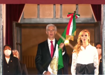 Celebra Alfredo Del Mazo el tradicional Grito de Independencia en el Edoméx