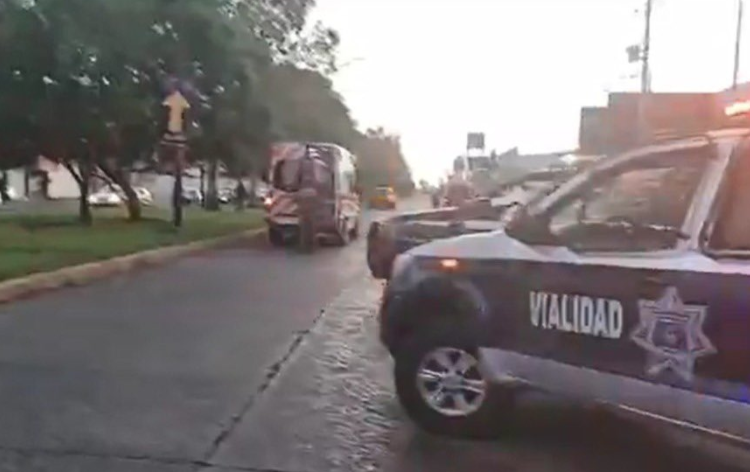 Estalla artefacto explosivo cerca de casino en Salamanca, Guanajuato; hay dos muertos.