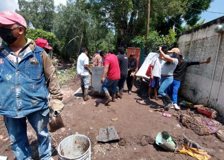 Autoridades de Ecatepec despliegan brigadas de apoyo en 23 colonias afectadas por las lluvias