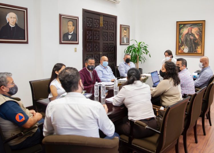 Trabajan en censo de afectaciones en municipio de Tlayacapan