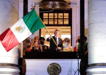 Conmemora Chucho Nader 211 aniversario del Grito de Independencia en Tampico