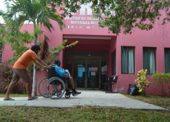 Reabre Centro de Rehabilitación Integral en Isla Mujeres