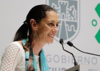 Claudia Sheinbaum responde sobre beca del Conacyt de su hija
