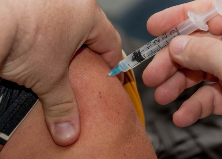 Campaña de vacunación contra influenza iniciará en noviembre