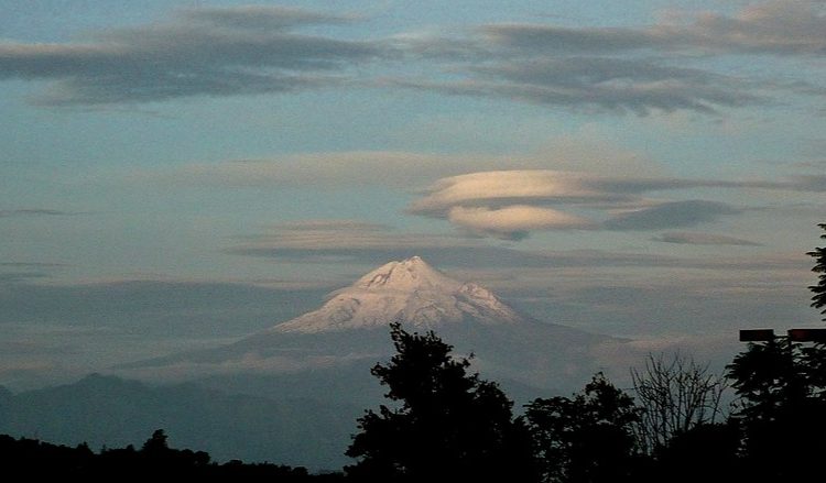 Pico de Orizaba pertenece a Veracruz y Puebla: Inegi