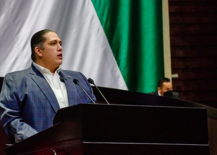 Promueve diputado acabar con cooperativas de “membrete”