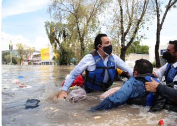 Se hunde lancha donde viajaba gobernador Omar Fayad