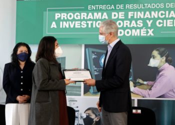 En Edoméx se impulsa el desarrollo integral de las mujeres que se dedican a la ciencia y tecnología: Alfredo Del Mazo