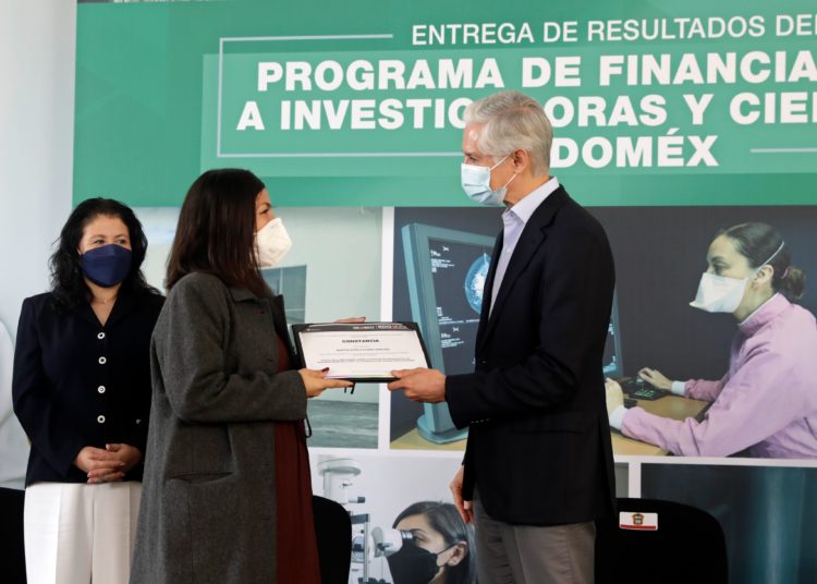 En Edoméx se impulsa el desarrollo integral de las mujeres que se dedican a la ciencia y tecnología: Alfredo Del Mazo