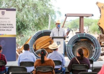 Ejerce Salum 26 obras de agua potable en las comunidades