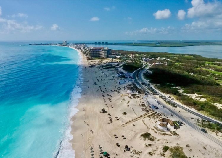 Cancún registra recuperación de turistas a niveles previos a la pandemia
