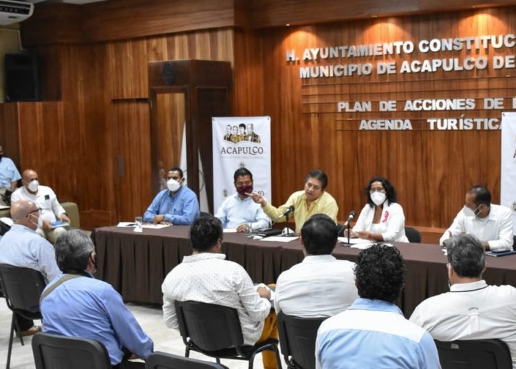 Buscan reactivar actividades turísticas en Acapulco
